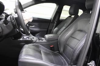 Jaguar E-Pace  picture 11