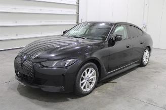 uszkodzony samochody osobowe BMW i4  2025/3