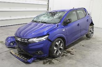 Vrakbiler auto Dacia Sandero  2024/11
