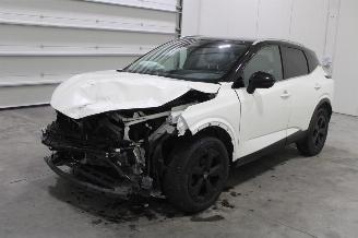 Vaurioauto  passenger cars Nissan Qashqai  2024/1