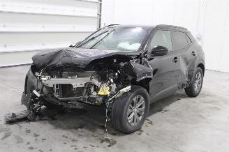 Vrakbiler auto Peugeot 2008  2023/6