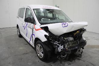 Volkswagen Caddy  picture 2