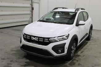 uszkodzony samochody osobowe Dacia Sandero  2025/6