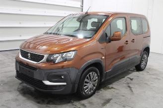 Voiture accidenté Peugeot Rifter  2021/5