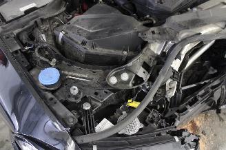 BMW 3-serie 330e picture 21