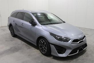 Kia Cee d cee'd picture 2