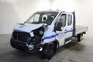 damaged passenger cars Ford Transit  2023/7
