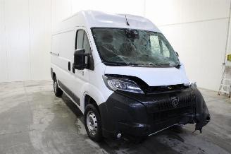 Peugeot Boxer  picture 2