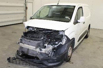 Uttjänta bilar auto Opel Combo  2020/10