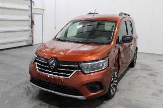 Auto incidentate Renault Kangoo  2026/6