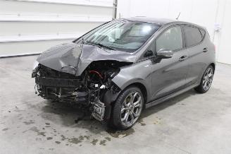 krockskadad bil auto Ford Fiesta  2021/3