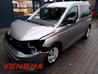 Vrakbiler auto Volkswagen Caddy Caddy Combi V (SBB/SBJ), MPV, 2020 2.0 TDI BlueMotionTechnology 2021
