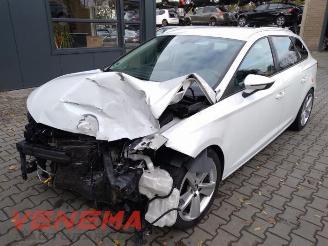 demontáž osobní automobily Seat Leon Leon ST (5FF), Combi 5-drs, 2012 / 2020 2.0 TDI FR 16V 2017