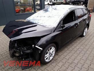 Vrakbiler auto Ford Focus Focus 3 Wagon, Combi, 2010 / 2020 1.0 Ti-VCT EcoBoost 12V 125 2016/0