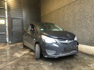 Salvage car Opel Karl BENZINE - 1000CC - 55KW - EURO6B 2015/11