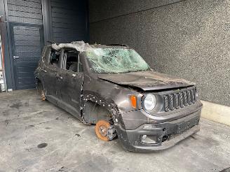 Salvage car Jeep Renegade (BU) SUV 2014 1.6 Multijet 16V SUV  Diesel 1.598cc 88kW (120pk) FWD 2016/4