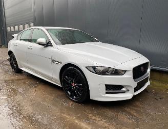 Autoverwertung Jaguar XE XE Sedan 2016 2.0d 180 16V Sedan 4Dr Diesel 1.999cc 132kW 2016/8