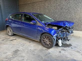 Auto da rottamare Ford Focus Focus III Wagon Combi 2010 / 2018 1.0 Ti-VCT EcoBoost 12V 100 Combi/o  Benzine 998cc 74kW (101pk) FWD 2016/11