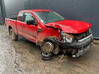 Coche siniestrado Ford Ranger Ranger Pick-up 2.2 TDCi 16V 125 4x4 Pick-up Diesel 2.198cc 92kW (125pk) 4x4 2011-04/2015-12 2014/7