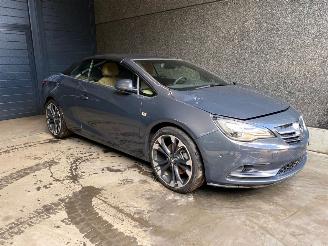 demontáž osobní automobily Opel Cascada Cabrio 2013 2.0 CDTI 16V Cabrio  Diesel 1.956cc 121kW (165pk) FWD 2013/9