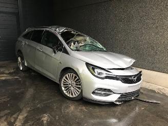 Sloopauto Opel Astra K Sports Tourer Combi 2020 1.2 Turbo 12V Combi/o  Benzine 1.199cc 96kW (131pk) FWD 2020/1