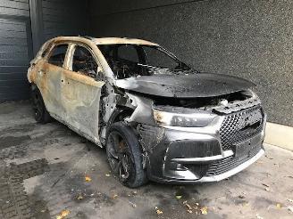 demontáž osobní automobily Citroën DS7 Crossback Hatchback 2020 1.6 16V E-Tense 4x4 Hatchback  Elektrisch Benzine 1.598cc 147kW (200pk) 4x4 2020/6