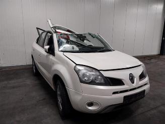 Coche siniestrado Renault Koleos Koleos I, SUV, 2008 / 2017 2.0 dCi 16V 4x4 2010/9