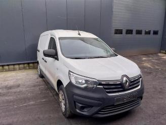 Vrakbiler auto Renault Express Express, Van, 2021 1.5 dCi 75 2022/9