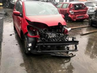 Salvage car Volkswagen Up! Up! (121), Hatchback, 2011 1.0 12V 60 2015