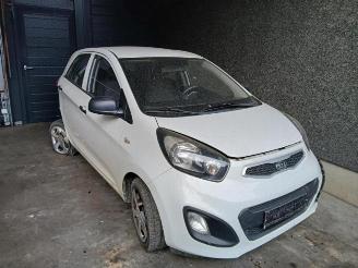 Vrakbiler auto Kia Picanto Picanto (TA), Hatchback, 2011 / 2017 1.0 12V 2013/6