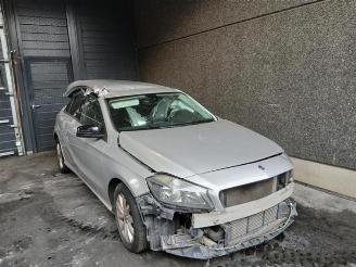 skadebil auto Mercedes A-klasse A (W176), Hatchback, 2012 / 2018 1.6 A-180 16V 2017/8