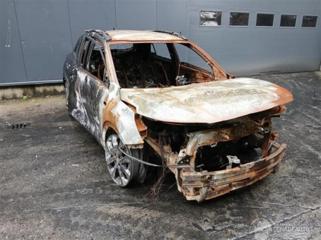 Kia Stonic Stonic (YB), SUV, 2017 1.4 MPI 16V