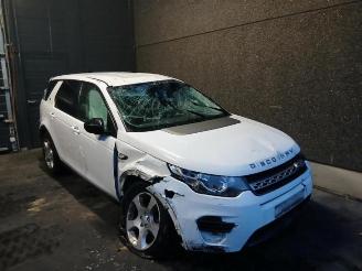 Coche siniestrado Land Rover Discovery Sport Discovery Sport (LC), Terreinwagen, 2014 2.0 eD4 150 16V 2016/3