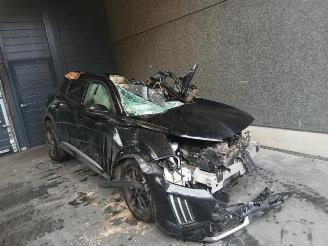 Peugeot 2008 2008 (UD/UK/UR/US/UX), MPV, 2019 1.2 VTi 12V PureTech 130 picture 1