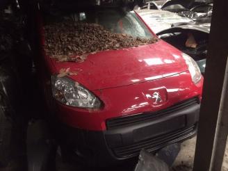Autoverwertung Peugeot Partner 1600cc diesel 2013/1