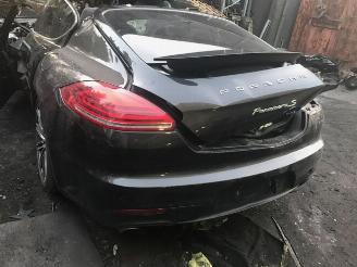 Autoverwertung Porsche Panamera 3000CC - BENZINE HYBRIDE 2015/1