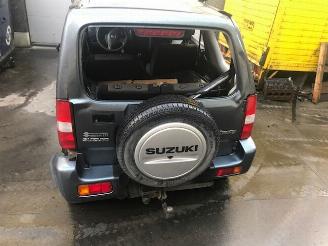 Salvage car Suzuki Jimny BENZINE - 1300CC - 5VIT 2005/1