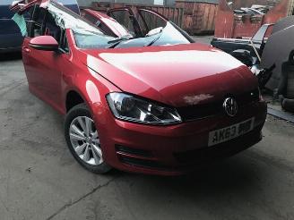 Sloopauto Volkswagen Golf golf 7 - 1200cc - benzine - automaat 2012/1