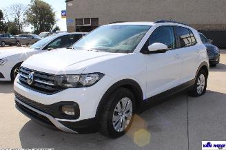 skadebil auto Volkswagen T-Cross ESSENCE 2019/11