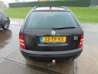 Skoda Fabia Fabia (6Y5), Combi 5-drs, 2000 / 2007 1.4i 16V picture 3