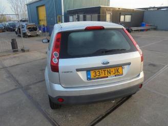 Ford Fiesta Fiesta 5 (JD/JH), Hatchback, 2001 / 2009 1.3 picture 3