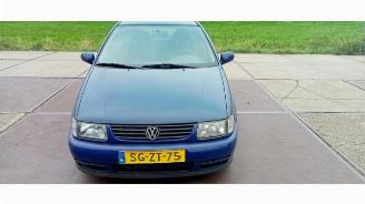 Uttjänta bilar auto Volkswagen Polo Polo III (6N1), Hatchback, 1994 / 1999 1.6i 75 1997/10