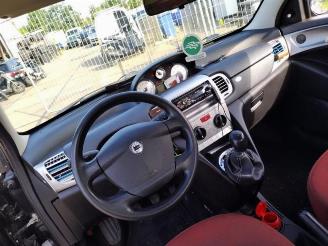 Lancia Ypsilon Ypsilon (843), Hatchback, 2003 / 2011 1.2 picture 10