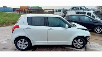 Suzuki Swift Swift (ZA/ZC/ZD1/2/3/9), Hatchback, 2005 / 2011 1.3 VVT 16V picture 4