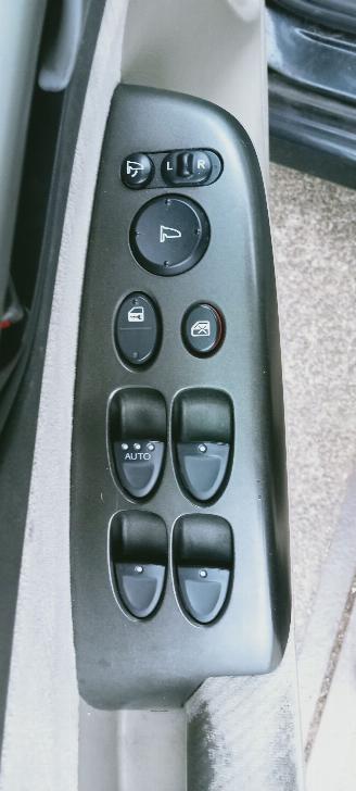 Honda Civic Hybride picture 8