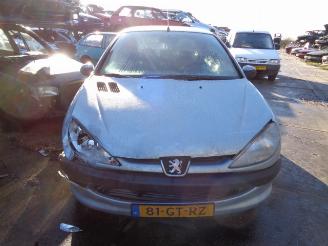 ojeté vozy osobní automobily Peugeot 206  2001/3