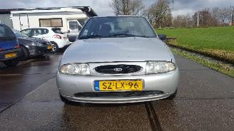 ojeté vozy osobní automobily Ford Fiesta Fiesta IV/V Hatchback 1.25 16V (DHA) [55kW]  (08-1995/01-2002) 1998/2