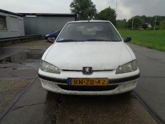 ojeté vozy osobní automobily Peugeot 106 106 II Hatchback 1.5 XNd,XRd,Sketch (TUD5(VJY)) [42kW]  (04-1998/...) 1997/5