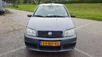begagnad bil auto Fiat Punto Punto II (188) Hatchback 1.2 60 S (188.A.4000) [44kW]  (09-1999/12-2010) 2003/11