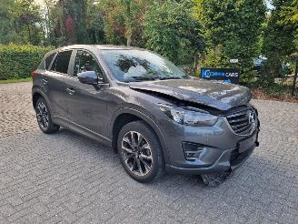 Vaurioauto  passenger cars Mazda CX-5 Skyactiv-g 165 Leder Navi Stoelverw 2017/3